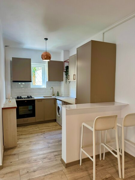 Calea Victoriei   lux  renovat  predare imediata   nou