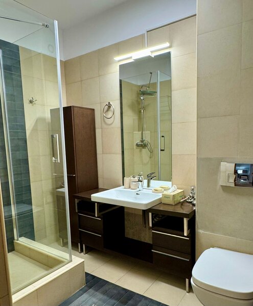 Calea Victoriei   lux  renovat  predare imediata   nou